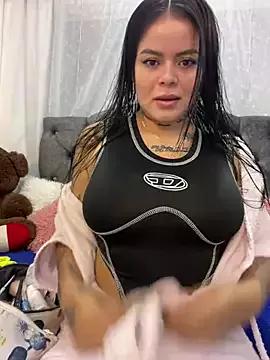Try girls webcam shows. Sweet cute Free Performers.