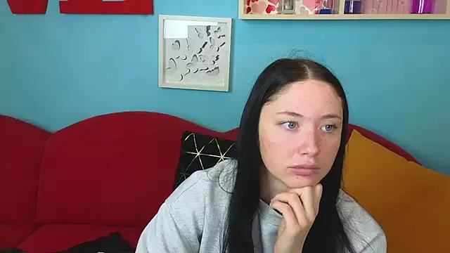 Ivanna__Rose from StripChat is Freechat