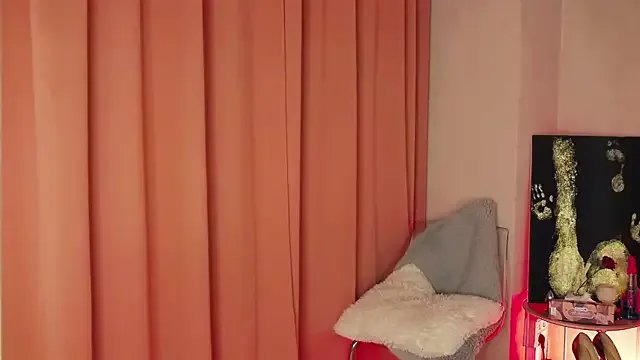 Freechat IzieCarter on StripChat