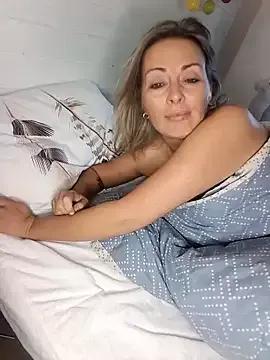 Try girls webcam shows. Sweet cute Free Performers.