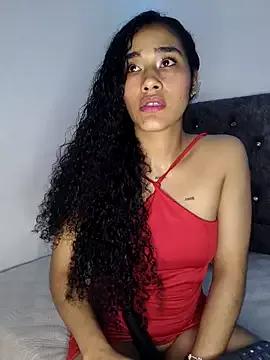 jaderossxx from StripChat is Freechat