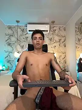 JamesClemont from StripChat is Freechat