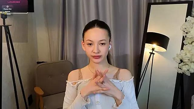 Try girls webcam shows. Sweet cute Free Performers.