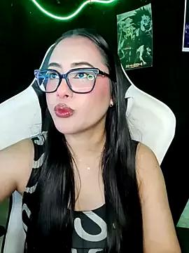 Try girls webcam shows. Sweet cute Free Performers.