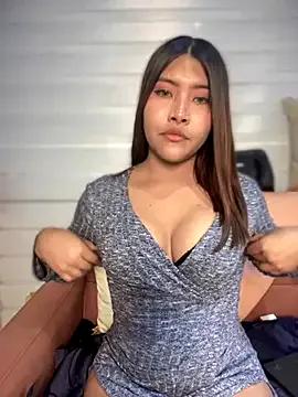 Try girls webcam shows. Sweet cute Free Performers.