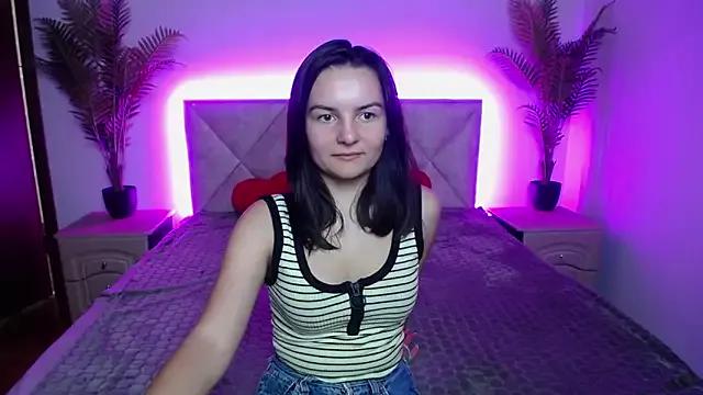 Try girls webcam shows. Sweet cute Free Performers.