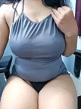 Jassi_Does from StripChat
