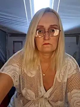 Jenny_Blum from StripChat is Freechat