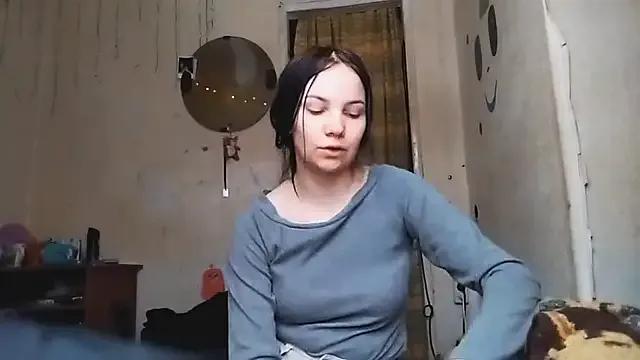 JennyReidmond from StripChat is Freechat