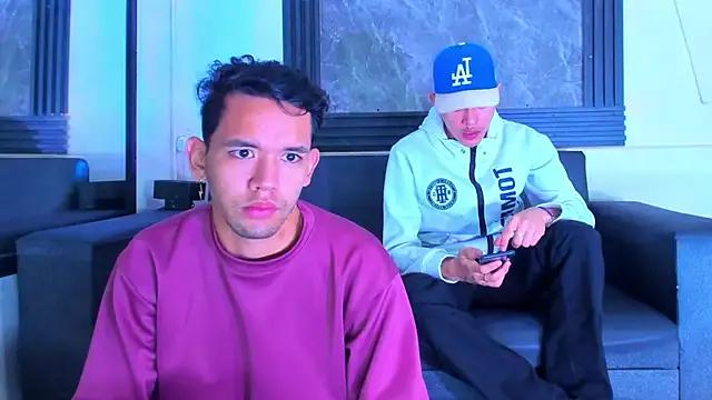 jeremytonner from StripChat is Freechat