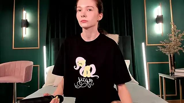 Try girls webcam shows. Sweet cute Free Performers.