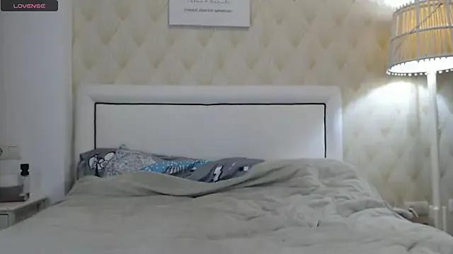 JessicaSteve from StripChat is Freechat