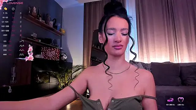 JessicaVerse from StripChat is Freechat