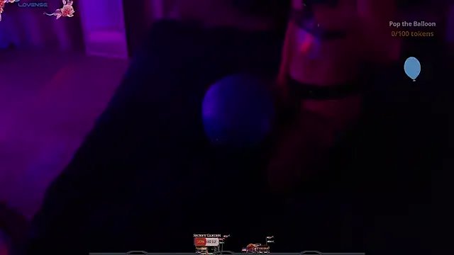 Jessie_Holmes from StripChat