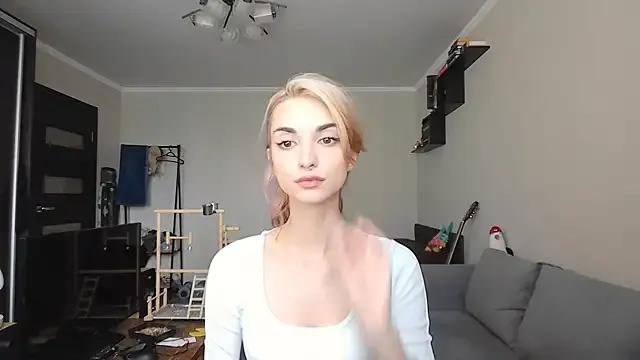 Try girls webcam shows. Sweet cute Free Performers.