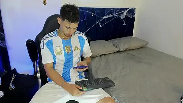 john_mystic from StripChat is Freechat