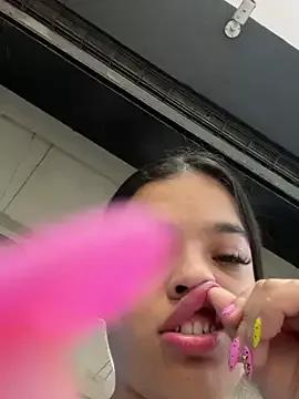 Try girls webcam shows. Sweet cute Free Performers.