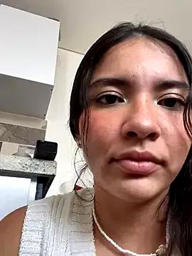 Try girls webcam shows. Sweet cute Free Performers.