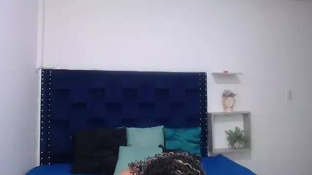 Try girls webcam shows. Sweet cute Free Performers.