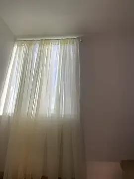 Julietalcl from StripChat is Freechat