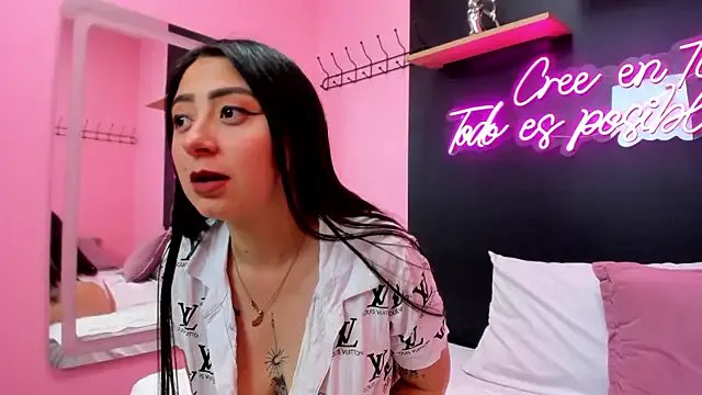 Try girls webcam shows. Sweet cute Free Performers.