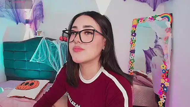 Try girls webcam shows. Sweet cute Free Performers.