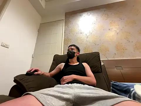 kaikai1335 on StripChat 