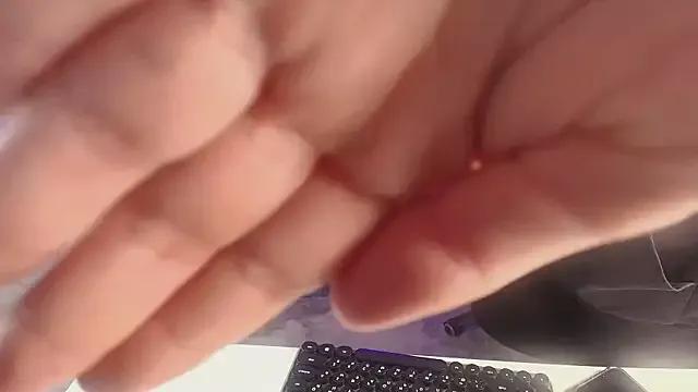 kamila_blush from StripChat is Freechat