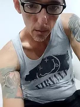 KarameloVzla from StripChat is Freechat