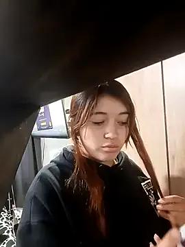 Karina_Leon from StripChat is Freechat