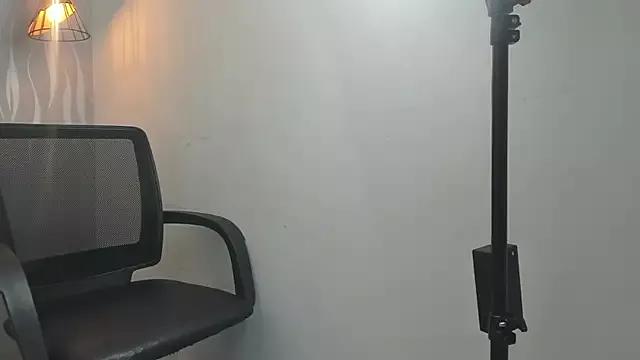 karla-cooper from StripChat is Freechat