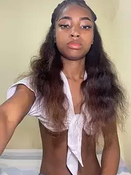 karlaswift from StripChat is Freechat