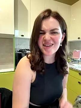 Karolina_llove from StripChat is Freechat