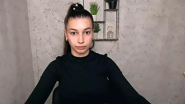 Try girls webcam shows. Sweet cute Free Performers.