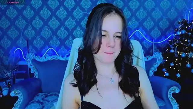 KarolinaSky from StripChat is Freechat