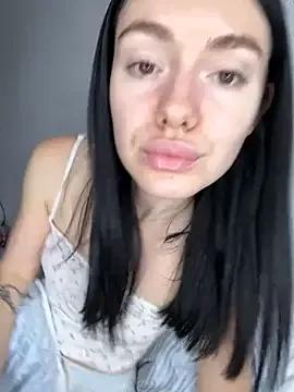 karrr__aaa from StripChat