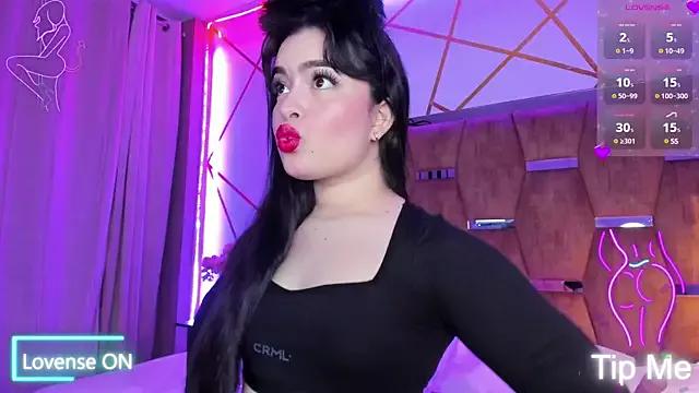 Try girls webcam shows. Sweet cute Free Performers.