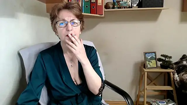 katemodel from StripChat is Freechat