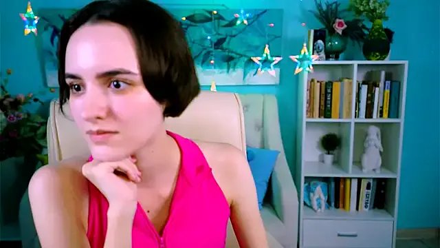 Freechat KateWillows on StripChat