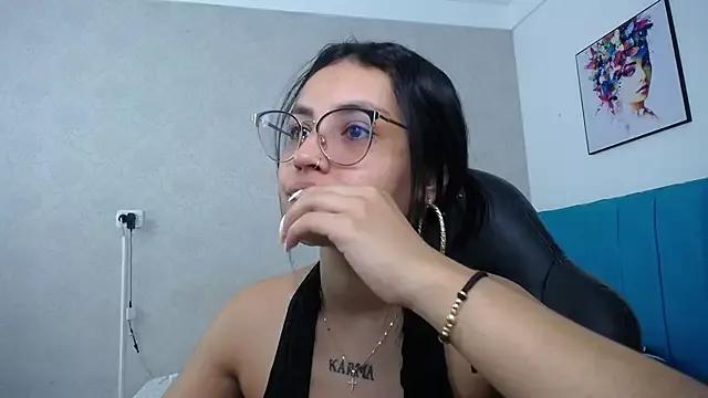 Try girls webcam shows. Sweet cute Free Performers.