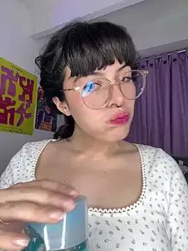 Try girls webcam shows. Sweet cute Free Performers.
