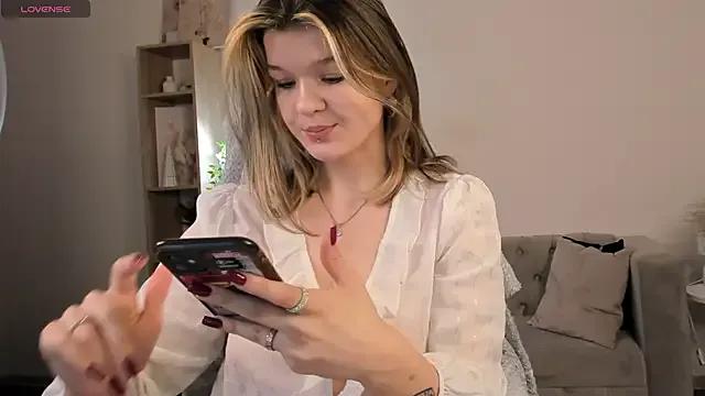 Try girls webcam shows. Sweet cute Free Performers.