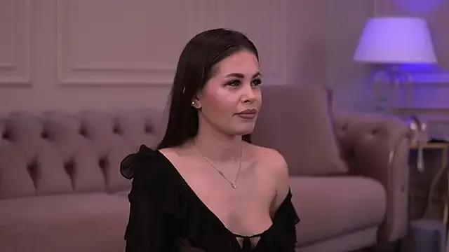 KatieHayes from StripChat is Freechat