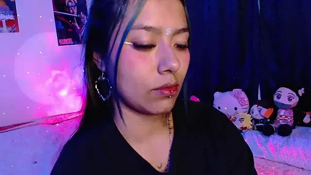 Try girls webcam shows. Sweet cute Free Performers.