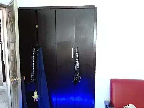 Try girls webcam shows. Sweet cute Free Performers.