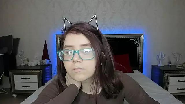 Try girls webcam shows. Sweet cute Free Performers.