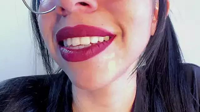 Try girls webcam shows. Sweet cute Free Performers.