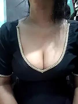 Kavita_ji from StripChat is Freechat