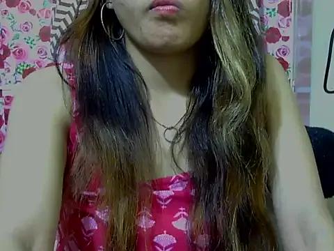 Kayra__00 from StripChat