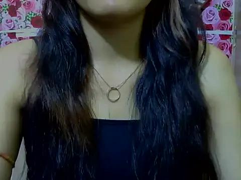 Kayra__00 from StripChat